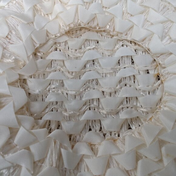 Vintage 60s White Hat Ribbon Velvet Bow Aurora Borealis - Picture 9 of 9